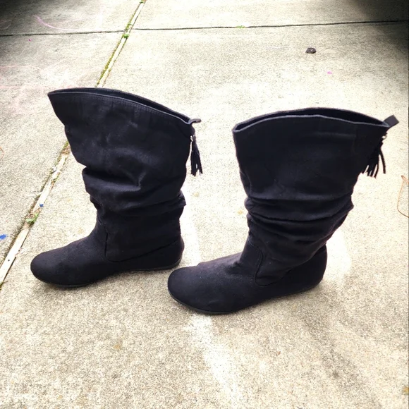 Boots 👢 - Picture 5 of 7